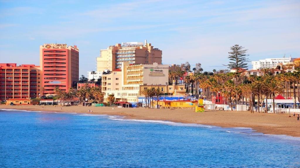Apartamentos Benalmarina Málaga Eksteriør bilde